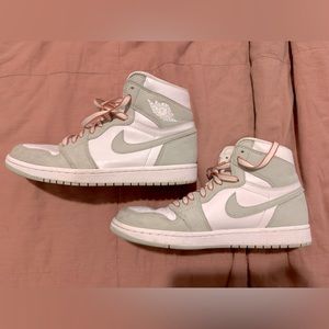 Wmns Air Jordan 1 Retro High OG ‘Seafoam’ (2021)